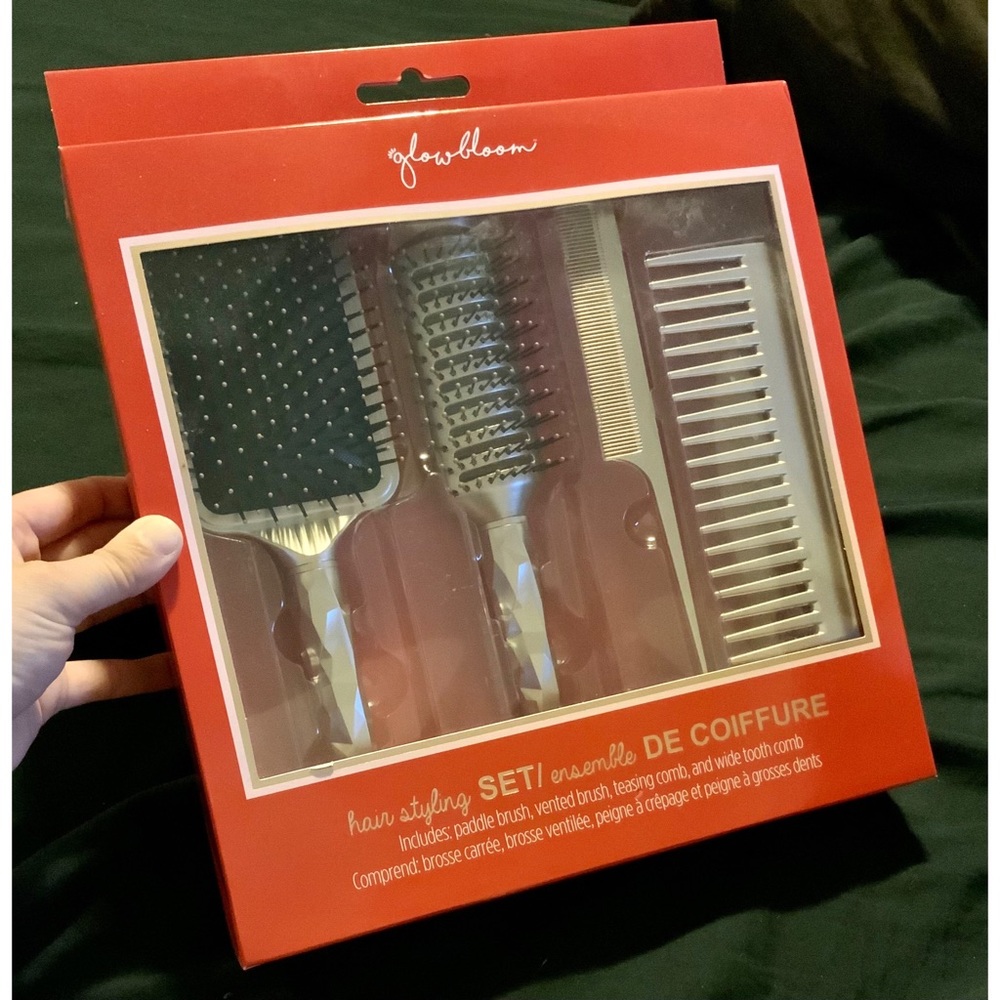 NWOT Glowbloom Hair Styling Set